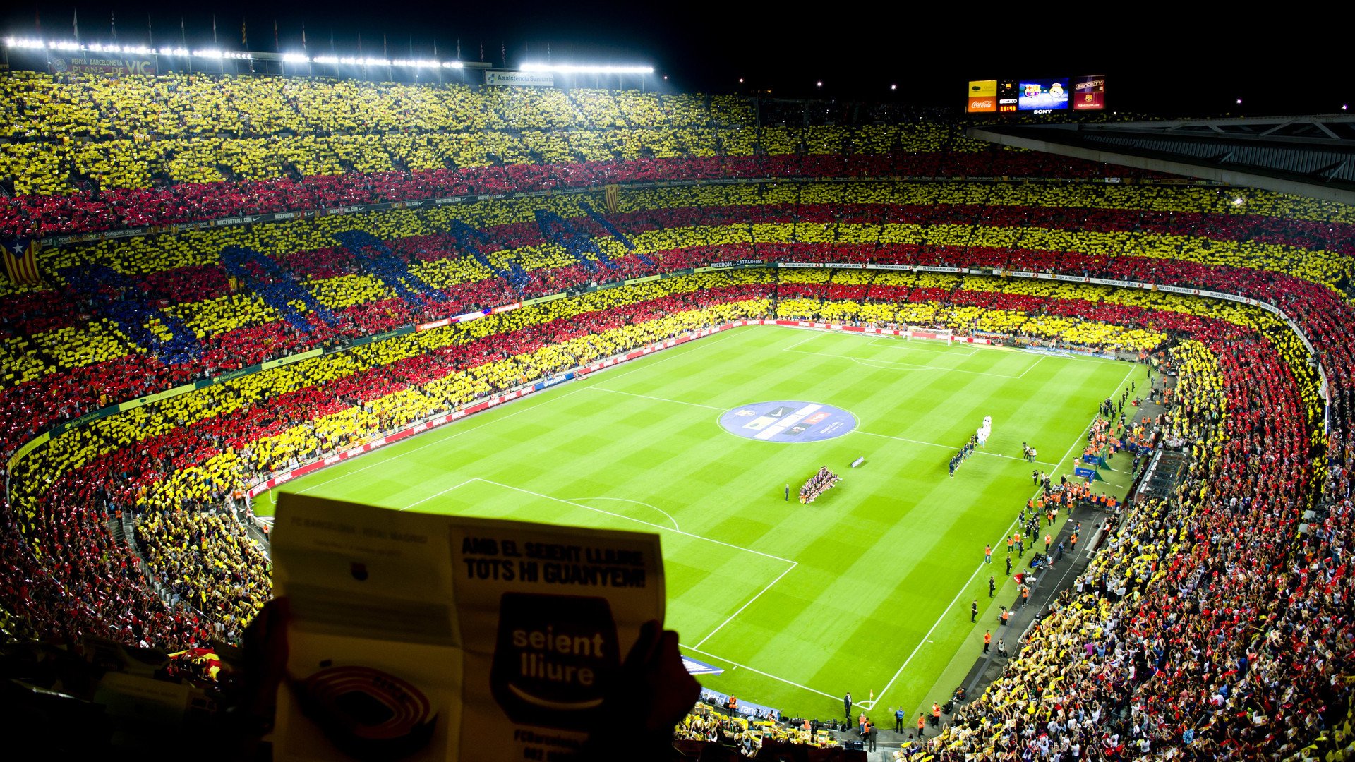 从地狱到天堂只用了3秒!卢卡库一剑封喉,喀麦隆用最功利的方式赢得尊重